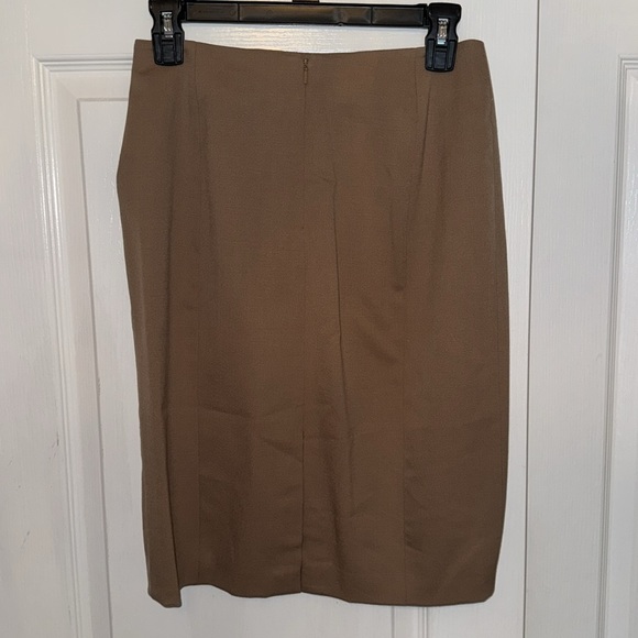 MODA wool skirt - Picture 2 of 6